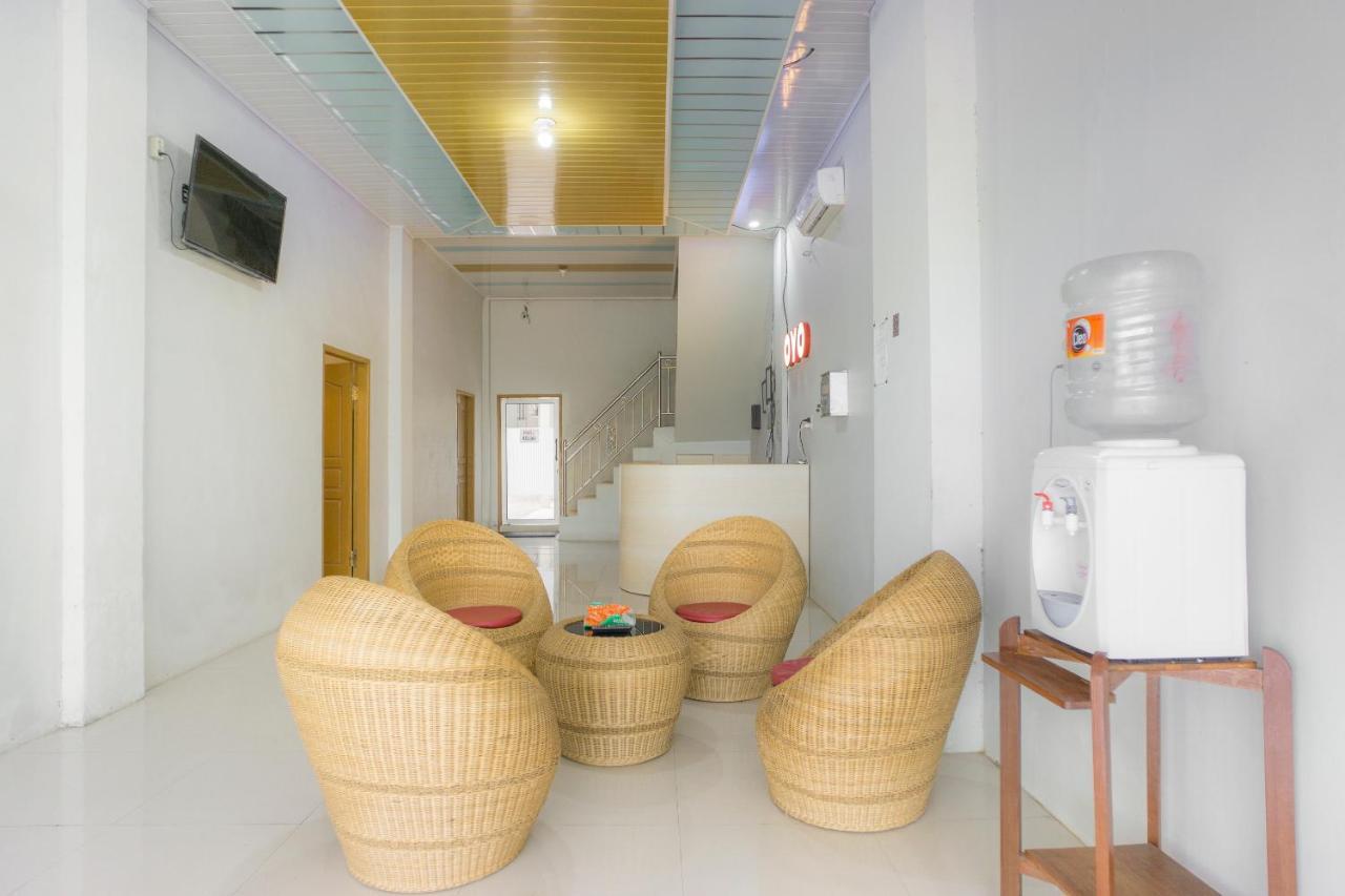 Oyo 2598 Hotel Chocolate Langsa Экстерьер фото