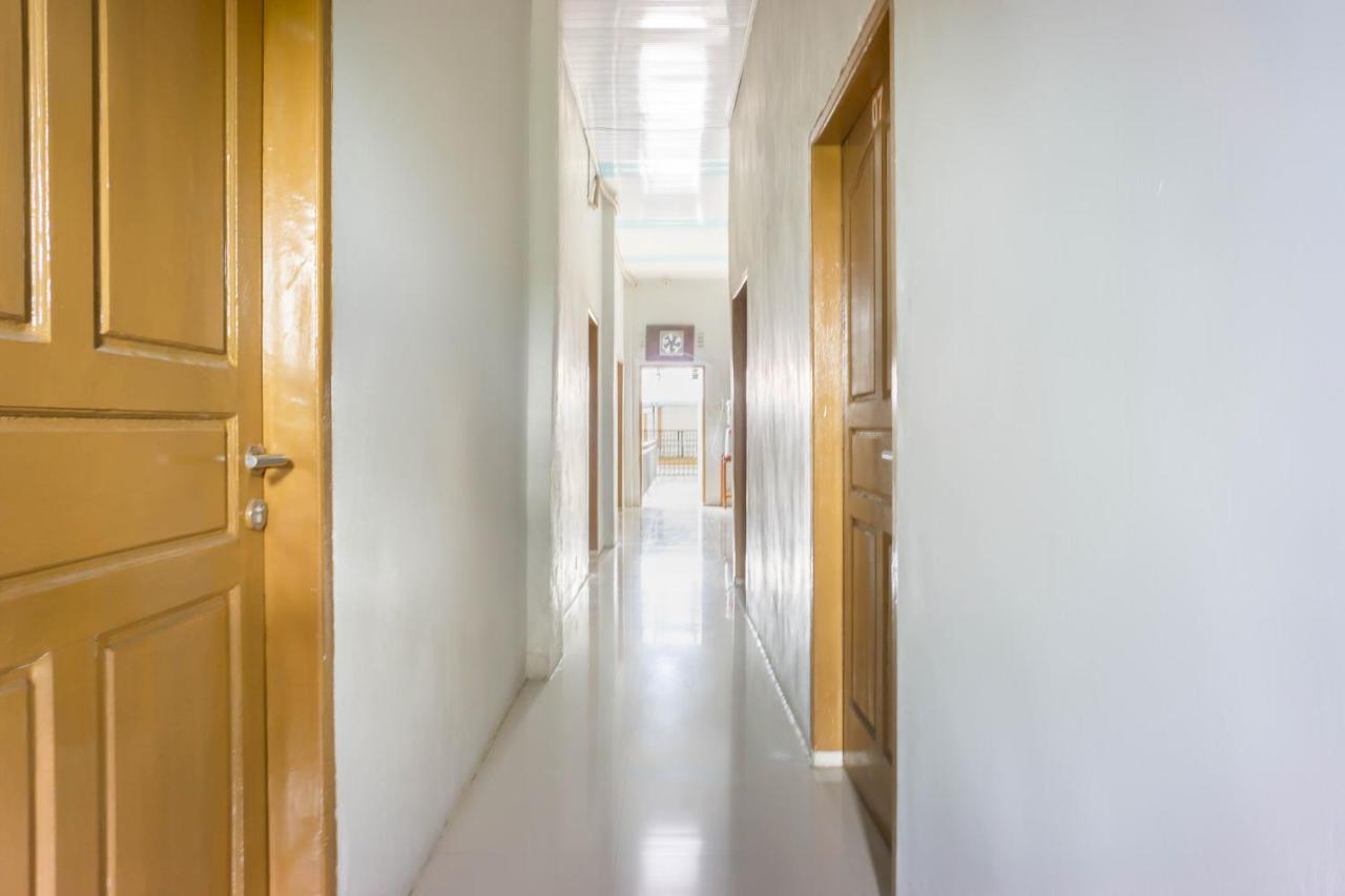 Oyo 2598 Hotel Chocolate Langsa Экстерьер фото