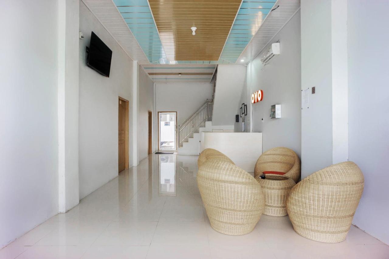 Oyo 2598 Hotel Chocolate Langsa Экстерьер фото