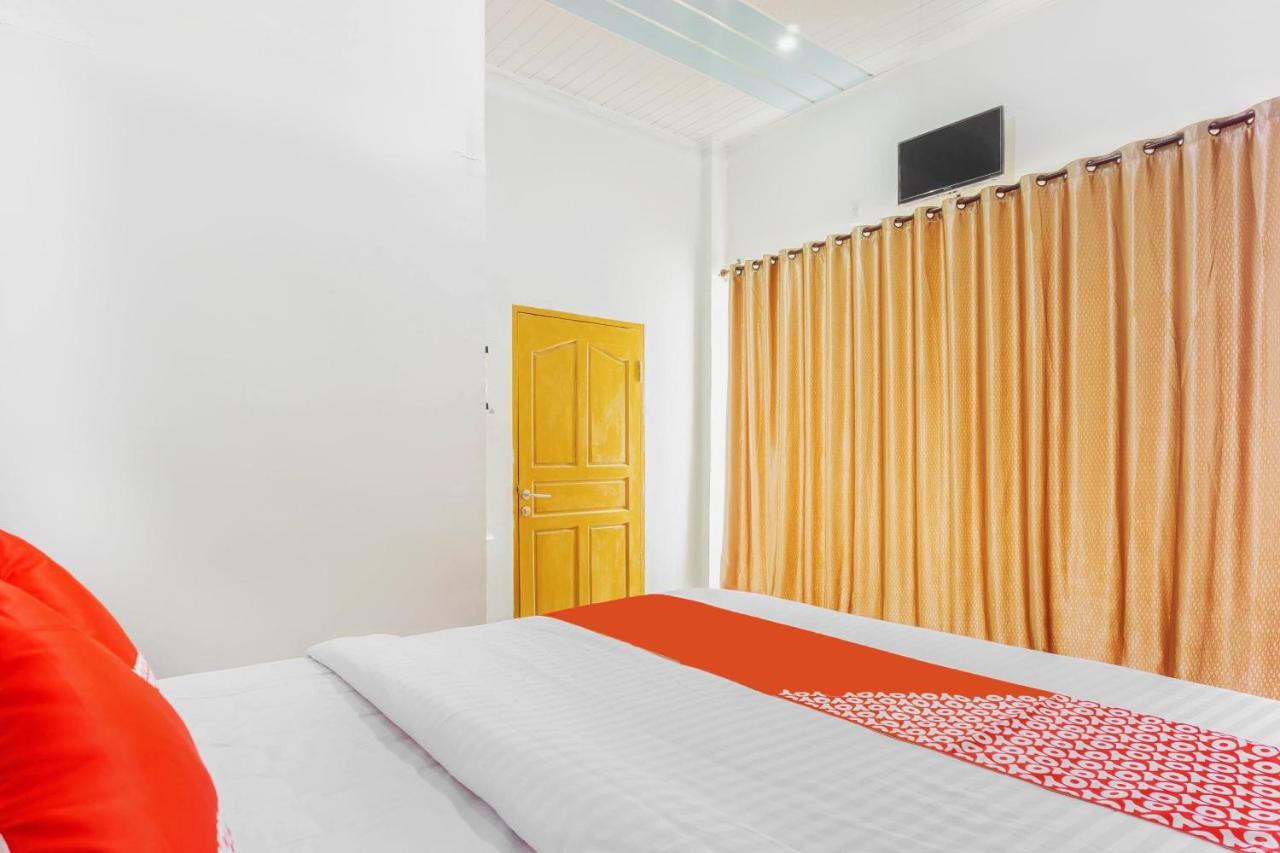 Oyo 2598 Hotel Chocolate Langsa Экстерьер фото